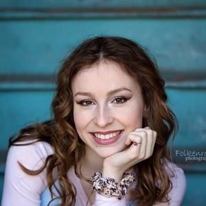 Meet your Posher, Olivia